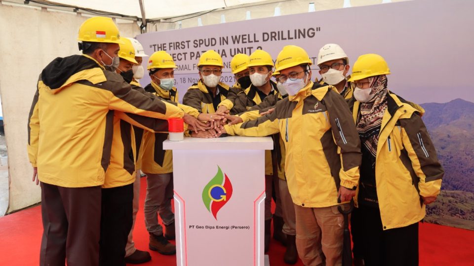 Mulai Tajak Sumur, Geo Dipa Targetkan PLTP Patuha Unit 2 Beroperasi 2024