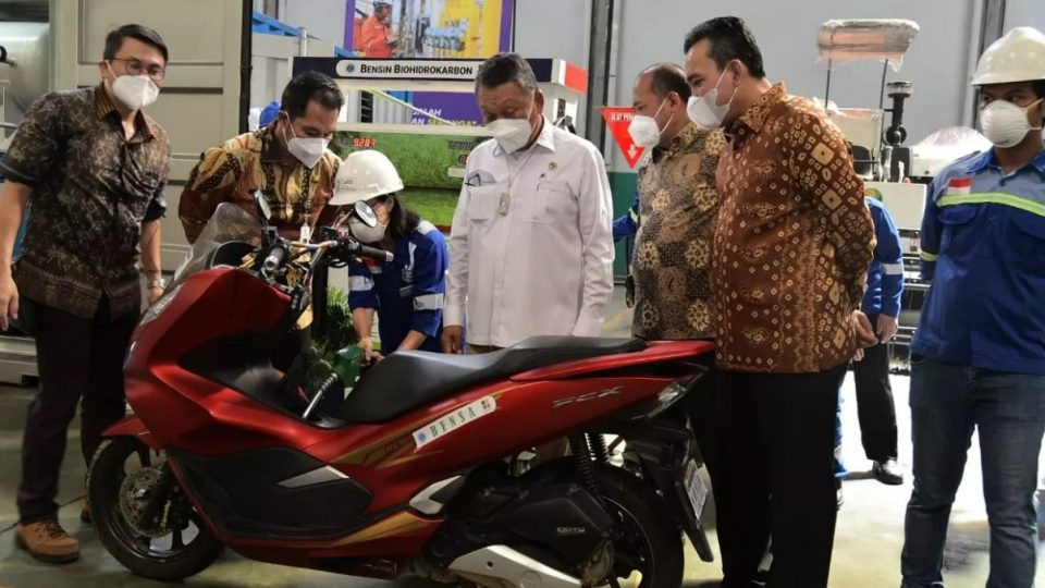 Bensin Minyak Kepala Sawit Mulai Diuji Coba