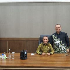 Bahlil Lahadalia Jadi Menteri ESDM Ad Interim