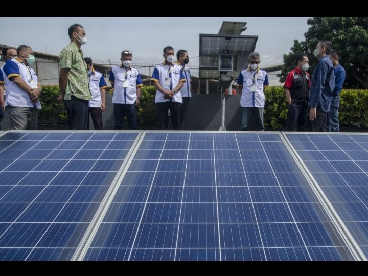 Konsumsi Listrik Rendah, Bagaimana Nasib Target Bauran EBT?
