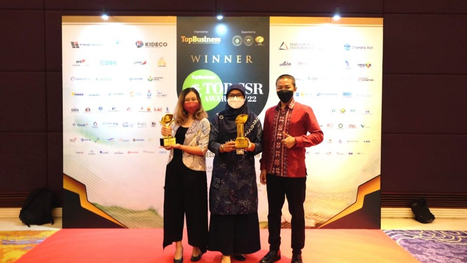 Pertagas Raih Dua Penghargaan TOP CSR Awards 2022