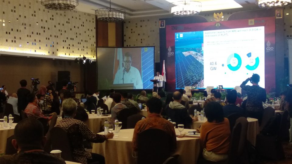 PLN Umumkan Pemenang Lelang PLTS dan Baterai Program De-Dieselisasi Klaster I pada Oktober