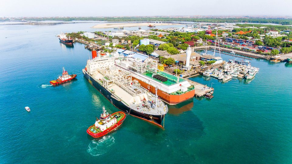 PGN Mulai Godog Pengembangan Bisnis LNG Bunkering Services di Bontang dan Arun