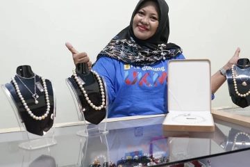 Rumah BUMN PLN Antarkan Kayla Mutiara Lombok Mendunia