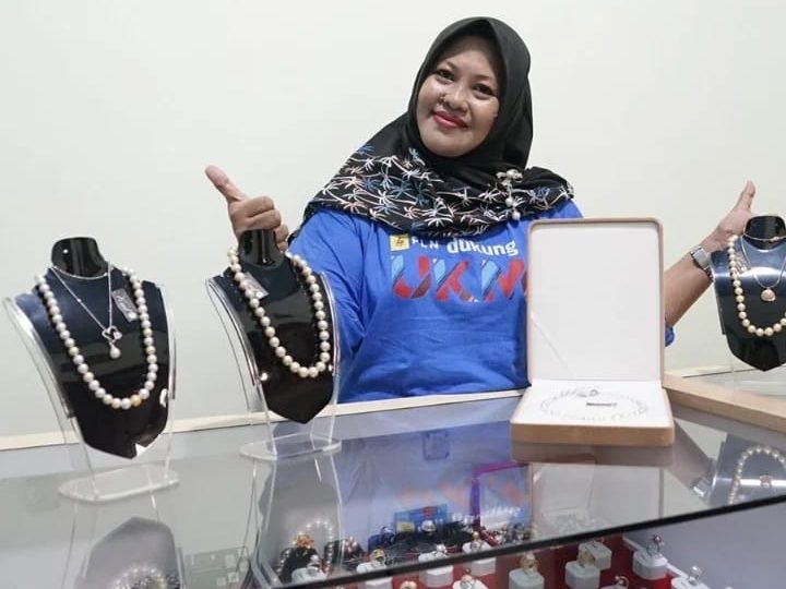 Rumah BUMN PLN Antarkan Kayla Mutiara Lombok Mendunia