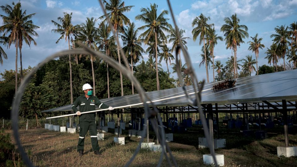 Pacu Penurunan Emisi, PLN Tegaskan Peta Jalan Komprehensif di Sektor Kelistrikan
