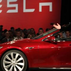 Meskipun Jokowi-Elon Musk Sudah Bertemu, Luhut Sebut Tesla Tidak Akan Berinvestasi di Indonesia Dalam Waktu Dekat
