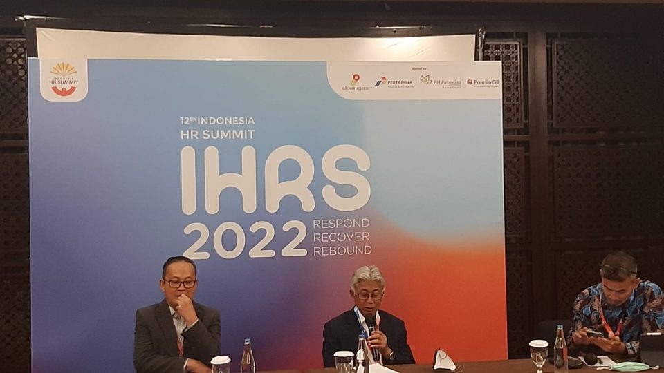 Industri Hulu Migas Harus Mendukung Smooth Transition Menuju Net Zero Emission