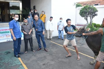 PDSI – PDC Tebar Hewan Qurban di Area Operasi