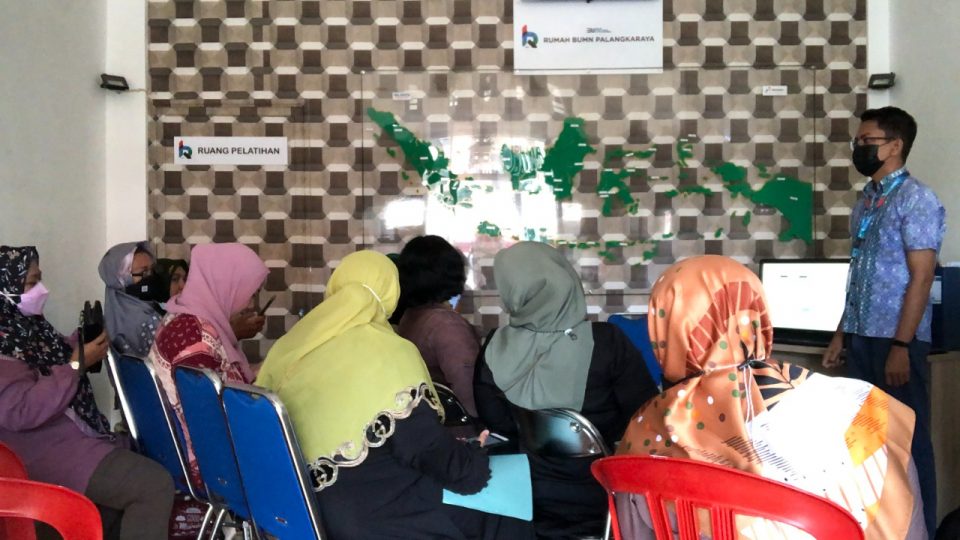 Berjualan Lewat Lokapasar PaDI, Omzet Ratusan UMK Naik Hingga 10%