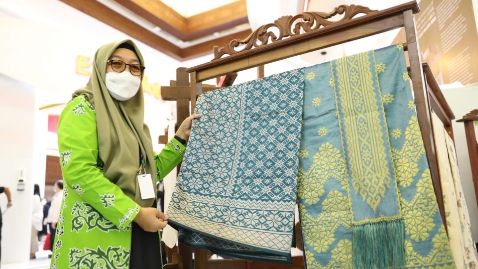 Sentra Budaya dan Ekonomi Kreatif Melayu Riau Jaga Asa UMKM di Tengah Pandemi