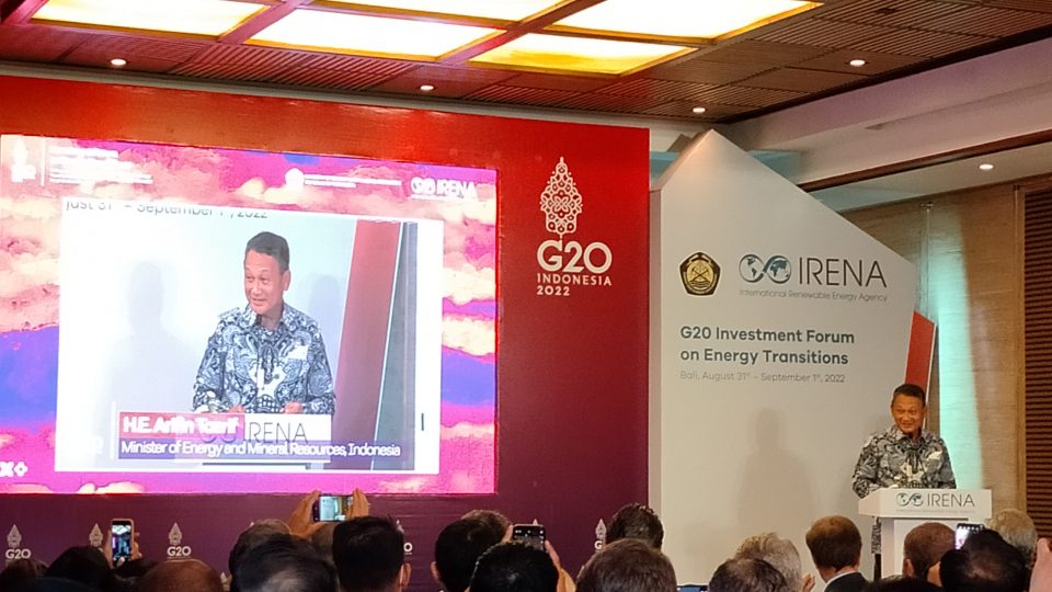 Biaya Investasi Terus Turun, Pengembangan EBT Jangan Loyo