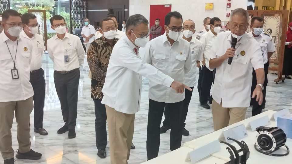 Pemerintah Siapkan Paket Insentif Genjot Konversi Motor BBM ke Motor Listrik