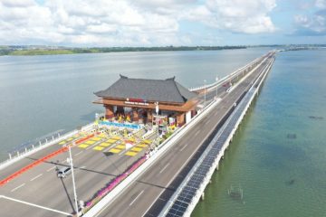 Dukung Presidensi G20, PLTS Jalan Tol Bali-Mandara Resmi Beroperasi