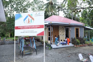 JOB Tomori Dirikan Rumah Tahan Gempa dari Limbah untuk RPIA Siboli Banggai