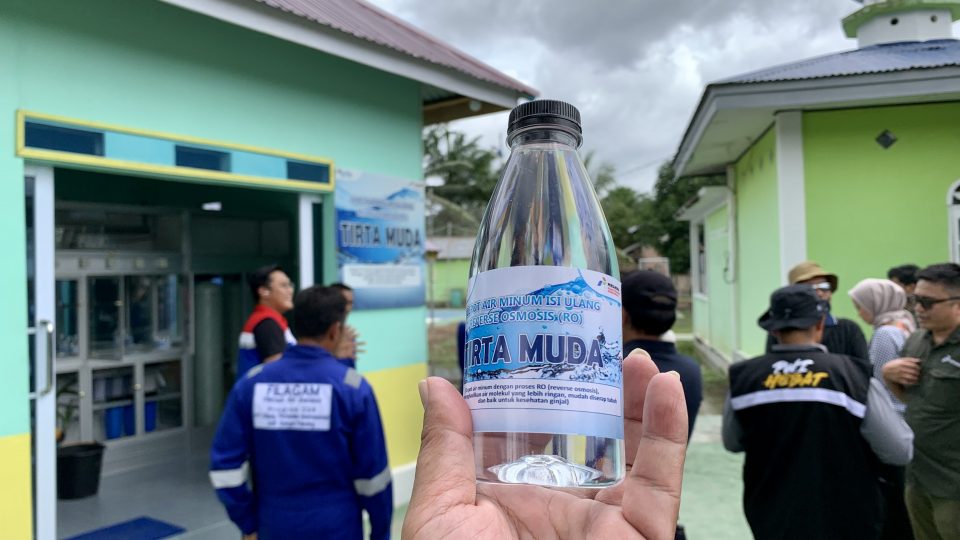 Pemuda Lubuk Muda Mampu Olah Air Gambut Jadi Air Kemasan