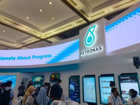 SKK Migas: Kapal Pembawa Topside dan Platform Proyek Hidayah Segera Masuk Indonesia
