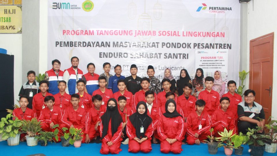 Dorong Santri Berwawasan Wirausaha, Pertamina Lubricants Gelar Program Enduro Sahabat Santri di Jombang