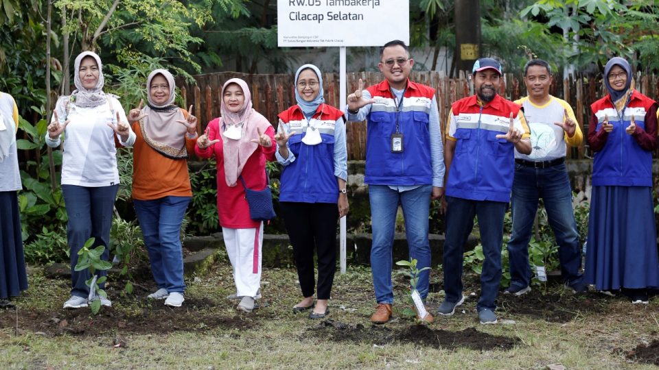 Pertamina Lubricants Lanjutkan Pendampingan Program Kampung Iklim dan  Bengkel Nelayan Berwawasan Lingkungan di Tambakreja