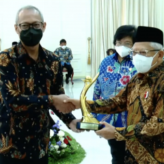 Peroleh Dua Predikat Emas di Ajang PROPER 2022, Dirut PGE: Area Kamojang Meraihnya 12 Kali Berturut-turut