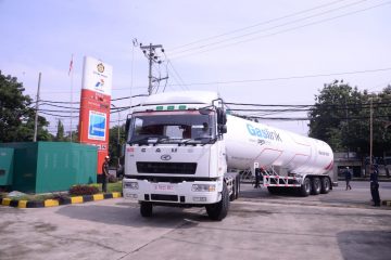 Pertama di Indonesia, PGN Uji Coba Head Truck DDF LNG