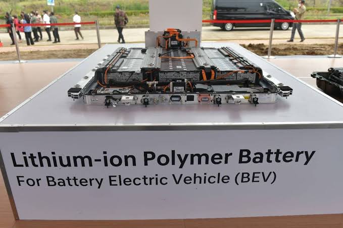 Catat! Ini Daftar Insentif yang Diminta MIND ID untuk Kembangkan Baterai Kendaraan Listrik