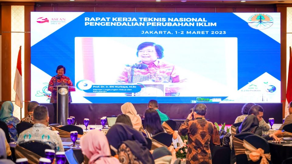 Menteri LHK Ajak Pemda Berkolaborasi Kurangi Emisi GRK dan Tingkatkan Ketahanan Iklim