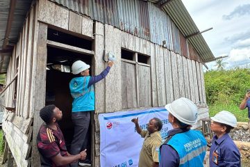 3.024 Warga Dapat Bantuan Pasang Listrik PLN