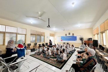 Pertagas Perkenalkan Industri Migas ke Siswa SLB