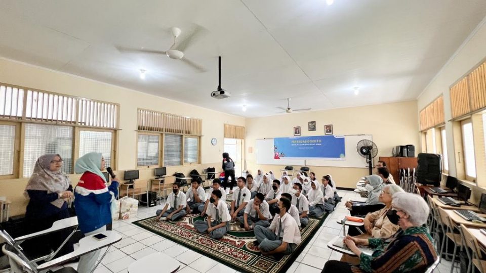 Pertagas Perkenalkan Industri Migas ke Siswa SLB