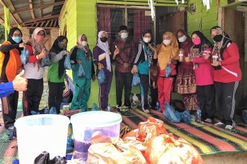 Ini Sosok Abian Sakai, Motor Penggerak Bank Sampah Dari Suku Sakai