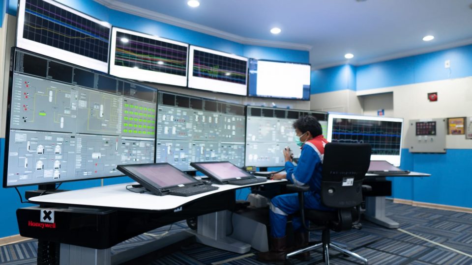 PHR Sabet Lima Platinum di Ajang APQ Award 2023