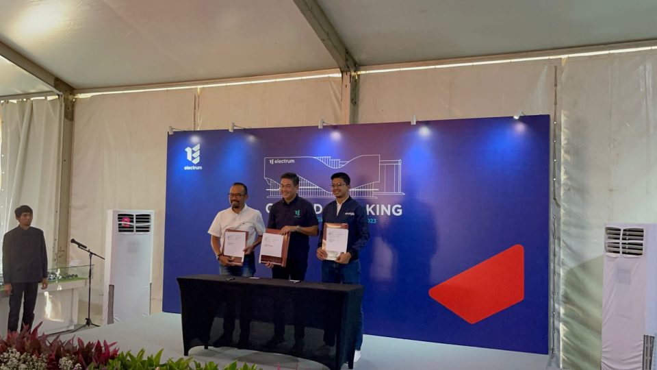 Pertamina Terjun ke Bisnis Battery Pack Motor Listrik