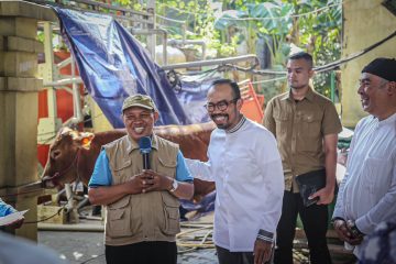 Idul Adha Bersama Masyarakat, Pertamina Patra Niaga Berkurban lebih dari 1.000 Sapi dan Kambing di Seluruh Indonesia