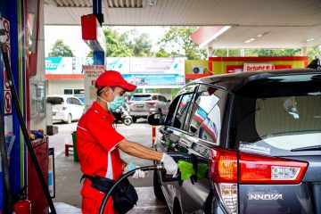 Turun Harga, Pertamax Kini Rp12.400 per Liter