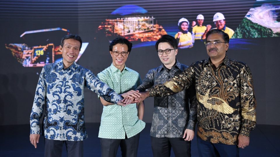 Kembangkan Bisnis, Amman Mineral Gelar IPO