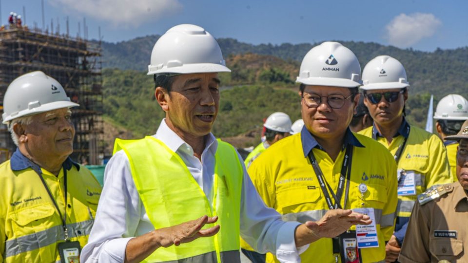 Presiden Jokowi Dukung Penyelesaian Konstruksi Smelter Amman Mineral Industri di 2024