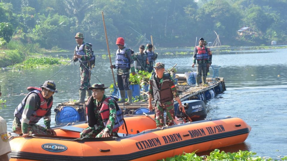 PLN Indonesia Power Berhasil Kumpulkan 230 Ton Sampah di Gerakan Coastal Clean Up