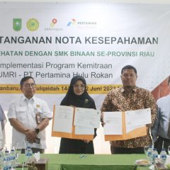 PHR-UMRI Kolaborasi Pembinaan Sekolah Bidang Kimia