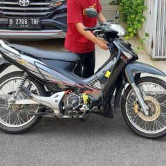 Kuda Besi Listrik, Si Irit Nol Emisi Tangguh “Bertempur” di Jalanan