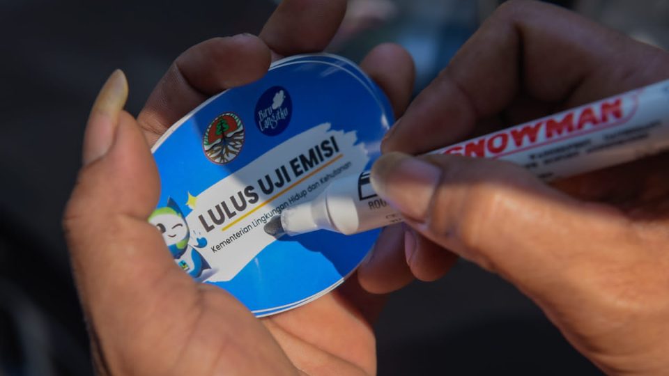 Kendalikan Polusi, Pemerintah Masifkan Pengunaan Transportasi Publik dan Uji Emisi