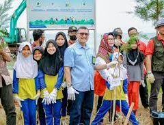 Perisai Bumi Cegah Abrasi, Cara Pertamina Gas West Java Area Jaga Kelestarian Pantai