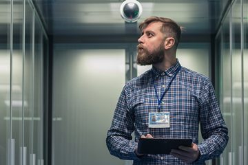 Schneider Electric Suguhkan Panduan Desain Data Center Melalui Optimalisasi Artificial Intelligence