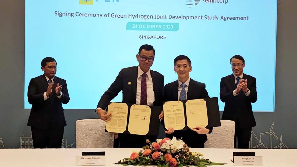 PLN Jajaki Ekspor Green Hydrogen ke Singapura