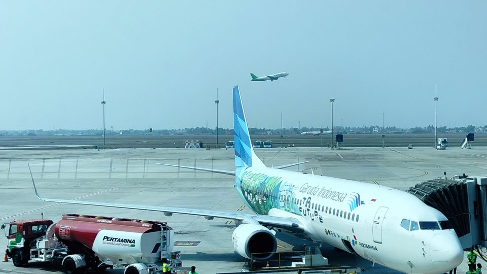 Jaga Langit Tetap Biru, Burung Besi Terbang Gunakan Energi Bersih