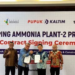 Tripatra Teken Kontrak EPC Proyek Pembaruan Pabrik Amonia-2 Pupuk Kaltim