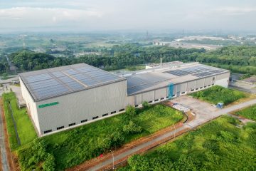 Pabrik Farmasi Perusahaan Jerman di Cikampek Gunakan Tenaga Matahari untuk Operasional