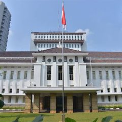 Menteri ESDM Diungsikan dari Kantornya, Ada Apa? 