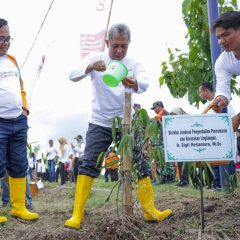 KLHK, SKK Migas dan KKKS Kolaborasi Tanam Pohon Bambu Wujudkan Keberlanjutan Lingkungan