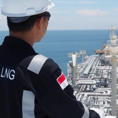 PGN and Hoegh LNG Lampung Agree to Optimize Commercial Cooperation and Utilization of FSRU Lampung